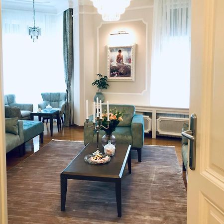 Knez Sima Jacuzzi, 3 Bedrooms, Balcony In Stari Grad เบลเกรด ภายนอก รูปภาพ