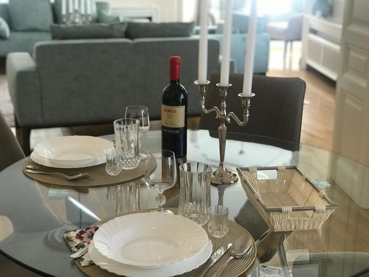 Knez Sima Jacuzzi, 3 Bedrooms, Balcony In Stari Grad เบลเกรด ภายนอก รูปภาพ